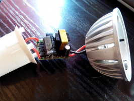LED lamba kendisini nasıl düzeltilir?