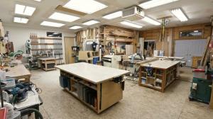 Profesyonel bir marangoz atölyesinden amatör arasında üç temel fark