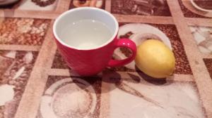 Neden her gün limonlu ve ballı su içiyorum. 7 neden